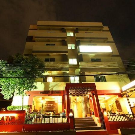 Darul Hijroh Hotel Bangkok Buitenkant foto