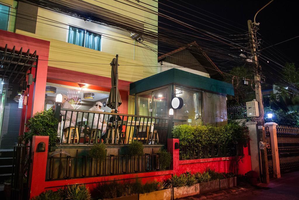 Darul Hijroh Hotel Bangkok Buitenkant foto